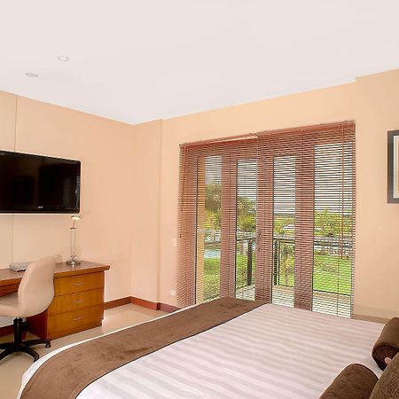 Wyndham Garden Villavicencio Rnt 26993 ريستريبو المظهر الخارجي الصورة