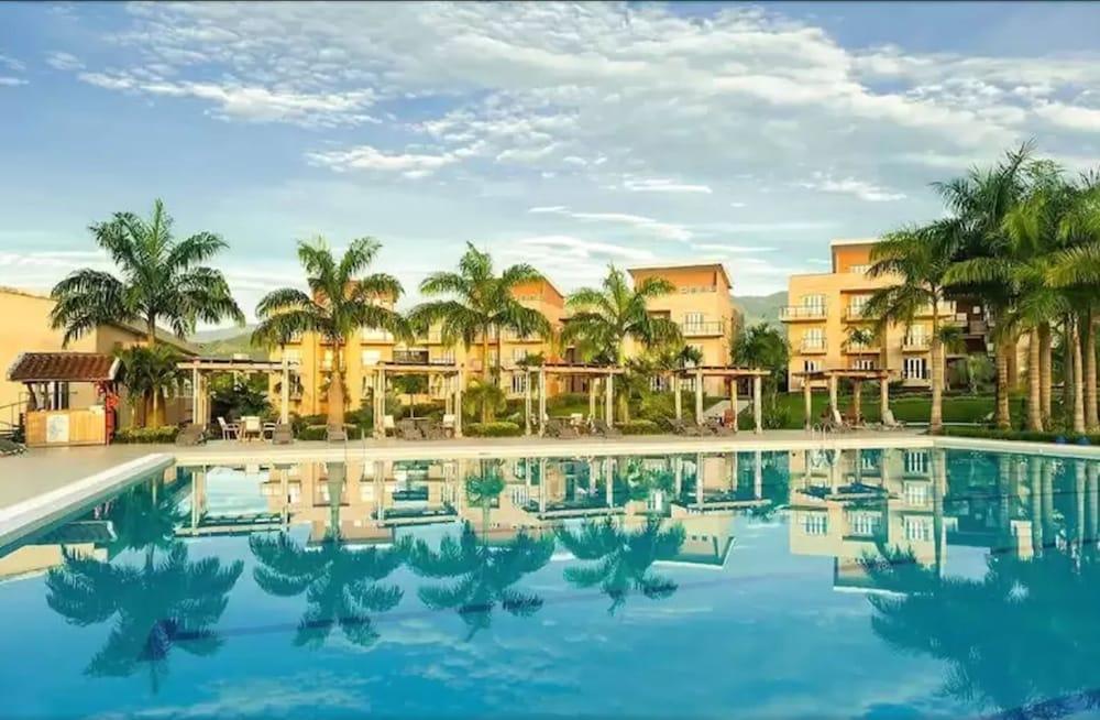 Wyndham Garden Villavicencio Rnt 26993 ريستريبو المظهر الخارجي الصورة