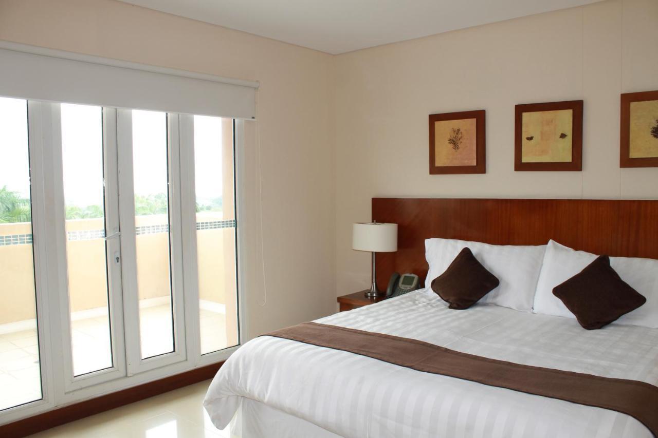 Wyndham Garden Villavicencio Rnt 26993 ريستريبو المظهر الخارجي الصورة