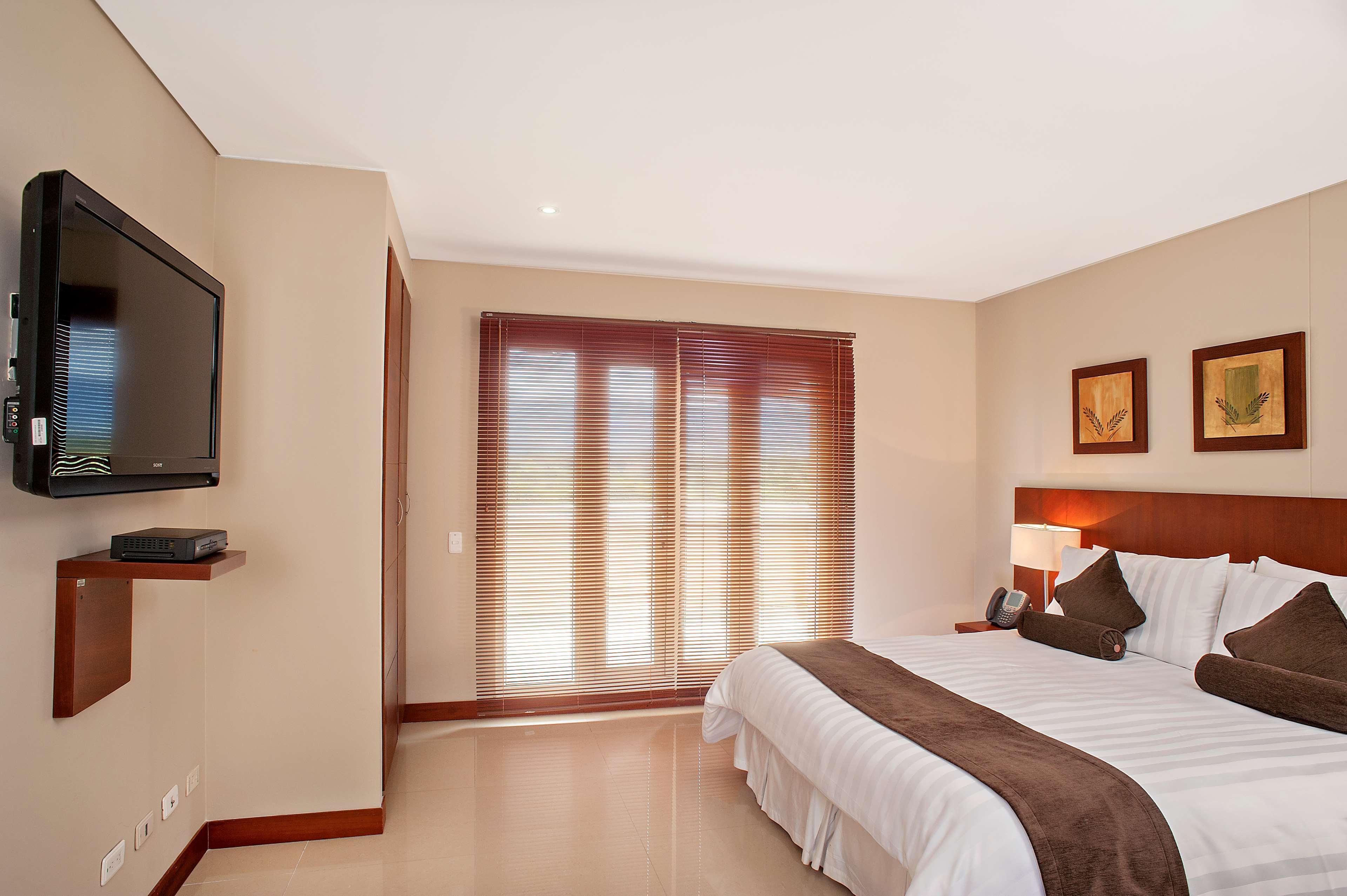 Wyndham Garden Villavicencio Rnt 26993 ريستريبو المظهر الخارجي الصورة